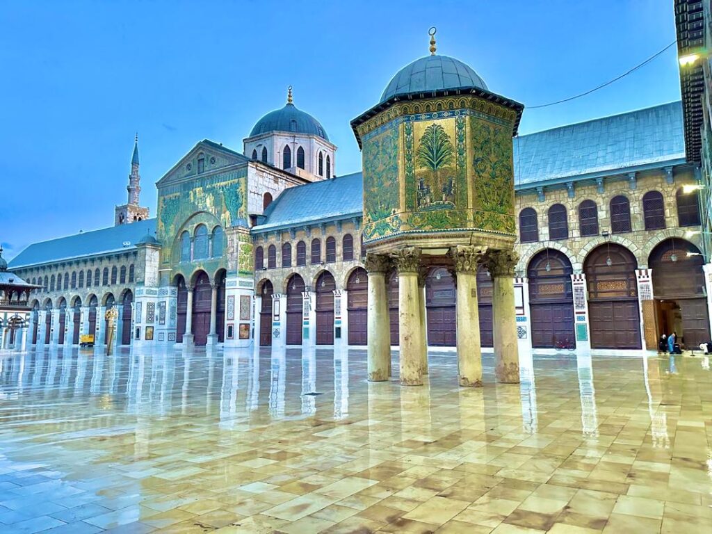 Discover the Umayyad Mosque in Damascus, one of the world’s oldest and most important mosques. A must-see for history lovers and cultural travelers.