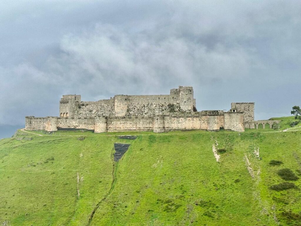How did one castle outsmart every army for centuries? Step inside the most brilliant stronghold of the medieval world and see why it still amazes today.
