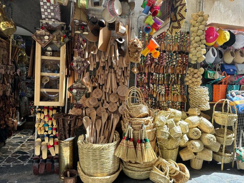 Visiting Damascus soon? Citywide business hours just changed—shops, restaurants, nightlife affected. What’s open when? Get the full news update now.